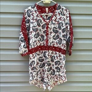 Raga | NWT Boho Paisley Print 3/4 Sleeve Romper size Medium